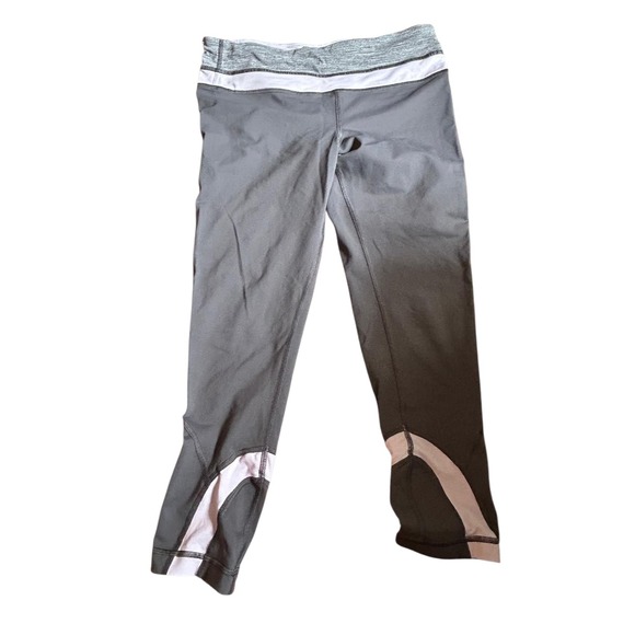 Lululemon Athletica Run Inspire Crop Leggings Yoga Performance Purple Women SZ 6 - Picture 3 of 4